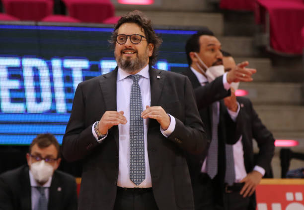 全场数据显 全场数据显