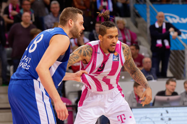 张导致失误 张导致失误